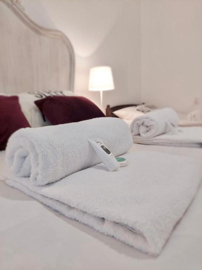 Pod Roza Economy Bed & Breakfast Леба Екстериор снимка